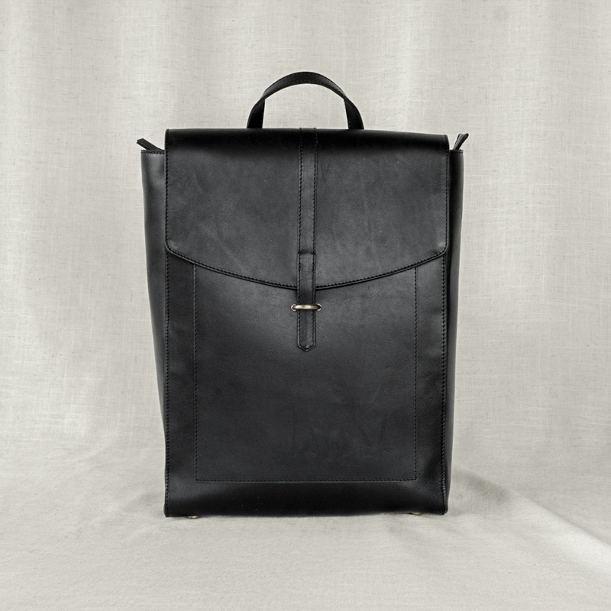 Atlas Slim Backpack