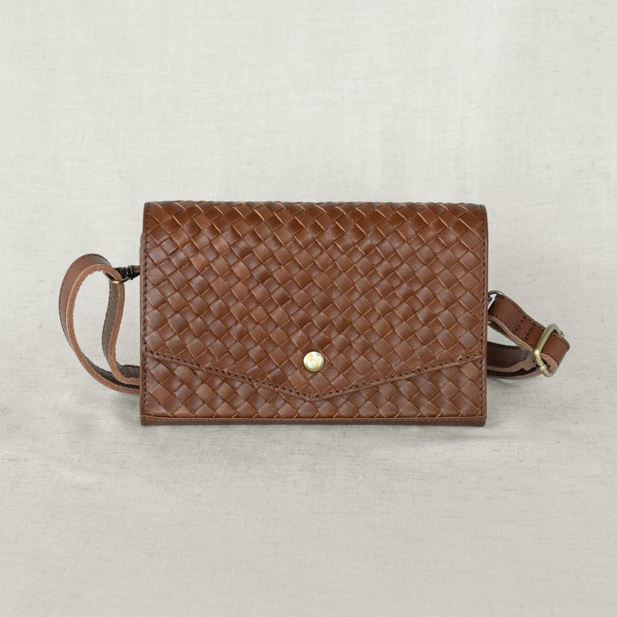 Genuine Leather Woven Crossbody Bag Brown Flap Top Handle Vinnie Timber Woven Leather Crossbody | Handbags main image 4